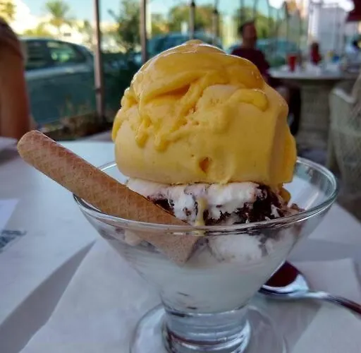 Front Luxury T1 Pools Garage Tennis