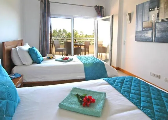 Front Luxury T1 Pools Garage Tennis Apartman