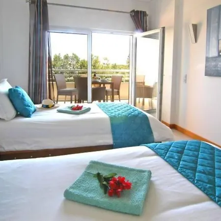 Front Luxury T1 Pools Garage Tennis Apartament