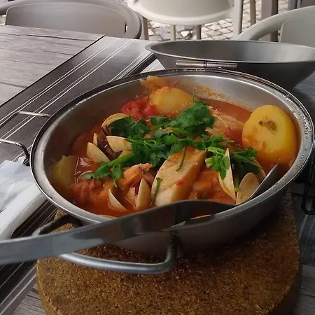 Front Luxury T1 Pools Garage Tennis 公寓 *