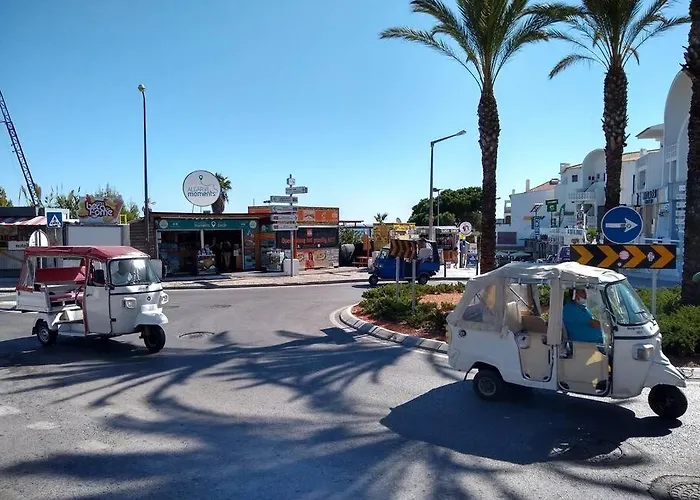 Front Luxury T1 Pools Garage Tennis アパート *