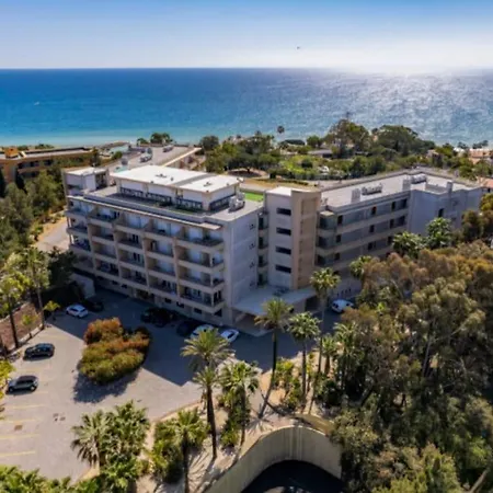 Apartment Front Luxury T1 Pools Garage Tennis Albufeira